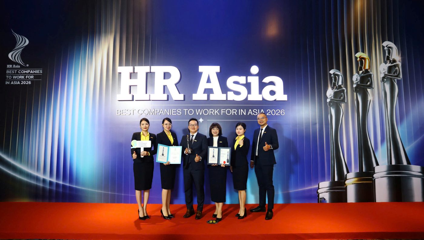 Nam A Bank lần đầu tiên được vinh danh tại hạng mục Sustainable Workplace Awards. Ảnh: Nam A Bank