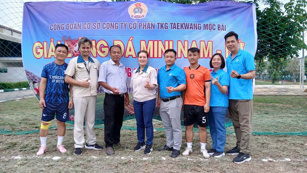 Công đoàn cơ sở Công ty Cổ phần TKG Taekwang Mộc Bài thường xuyên phối hợp doanh nghiệp tổ chức các giải thể thao dành cho đoàn viên, người lao động. Ảnh: Công đoàn cơ sở Công ty Cổ phần TKG Taekwang Mộc Bài cung cấp