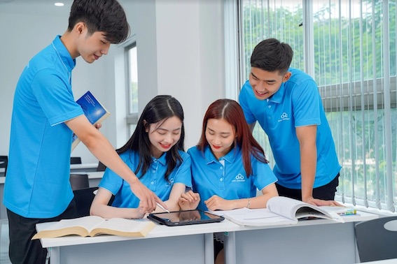 Students of CMC University. Photo: School provided