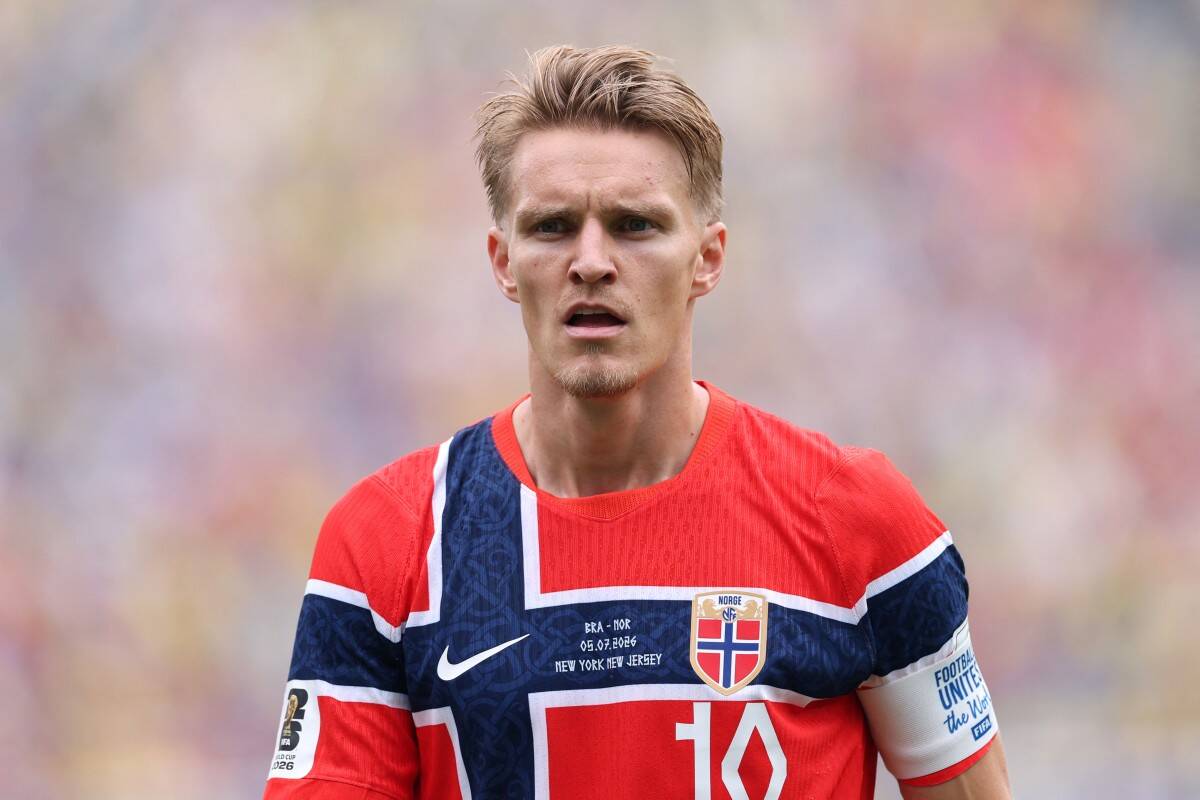 Odegaard là nhạc trưởng trong lối chơi của Na Uy. Ảnh: AFP
