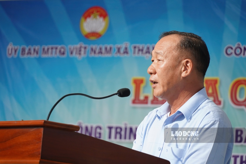 Ông Lê Minh Hải - Chủ tịch Ủy ban MTTQ Việt Nam xã Thạnh An phát biểu tại chương trình. Ảnh: Tạ Quang