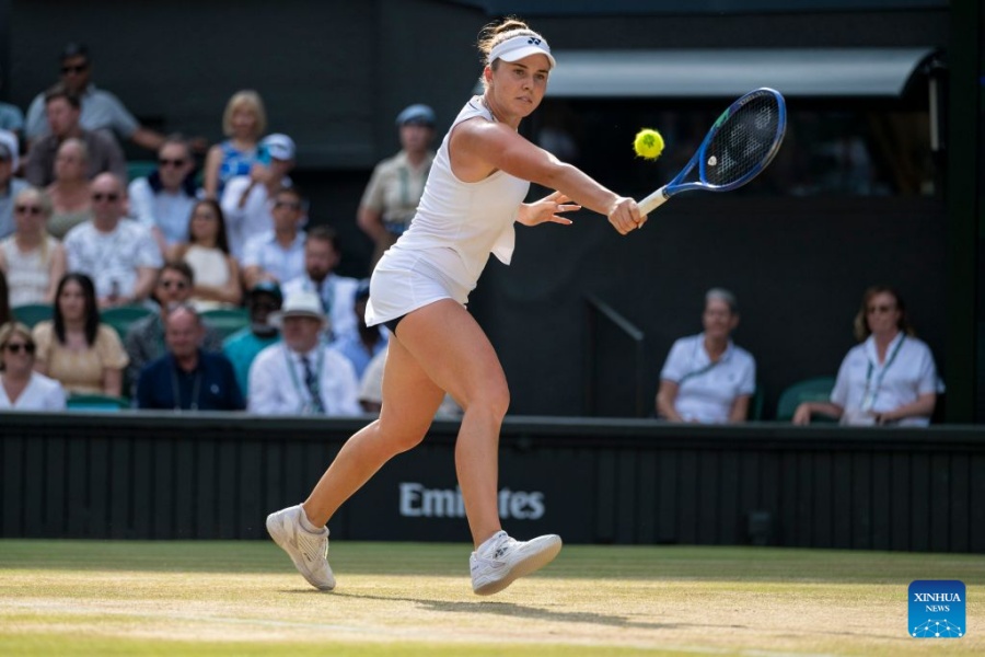 Linda Noskova, 21 years old, enters Wimbledon final for the first time. Photo: Xinhua