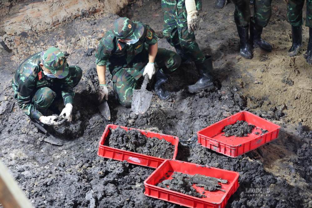 50 sets of martyrs' remains have been collected at Le Thi Rieng Park. Photo: Anh Tu