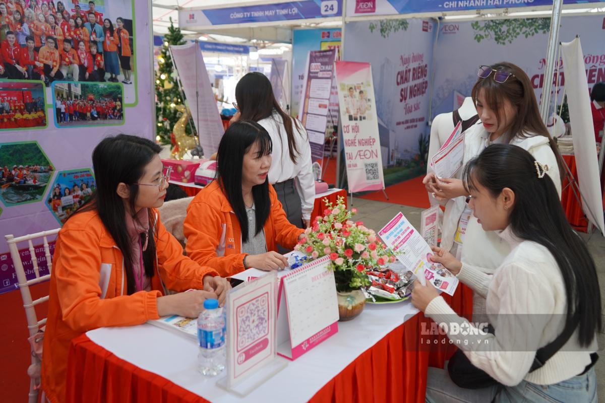 AEON Vietnam Recruitment Day takes place on July 18 in Hai Phong. Photo: Mai Dung