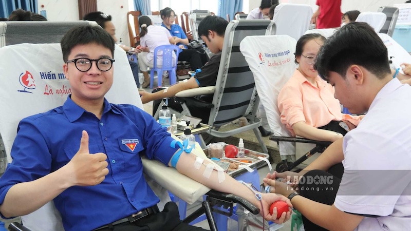 Ban Chỉ đạo hiến máu tình nguyện phường Hòa Khánh đặt mục tiêu tiếp nhận tối thiểu 500 đơn vị máu trong ngày hội “Giọt hồng tháng 7“. Ảnh: Nguyễn Linh