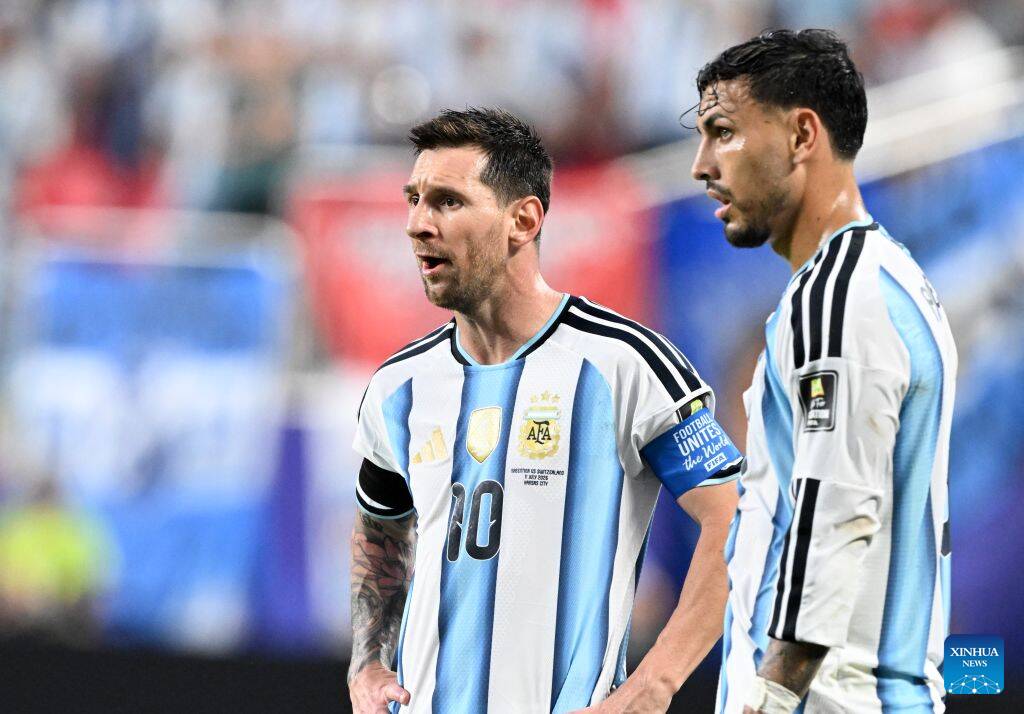 Argentina còn rất nhiều việc phải làm trước trận bán kết. Ảnh: Xinhua