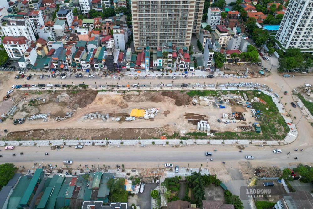 Tuyến đường có mặt cắt ngang hơn 90m. Ảnh: Sóng Hữu