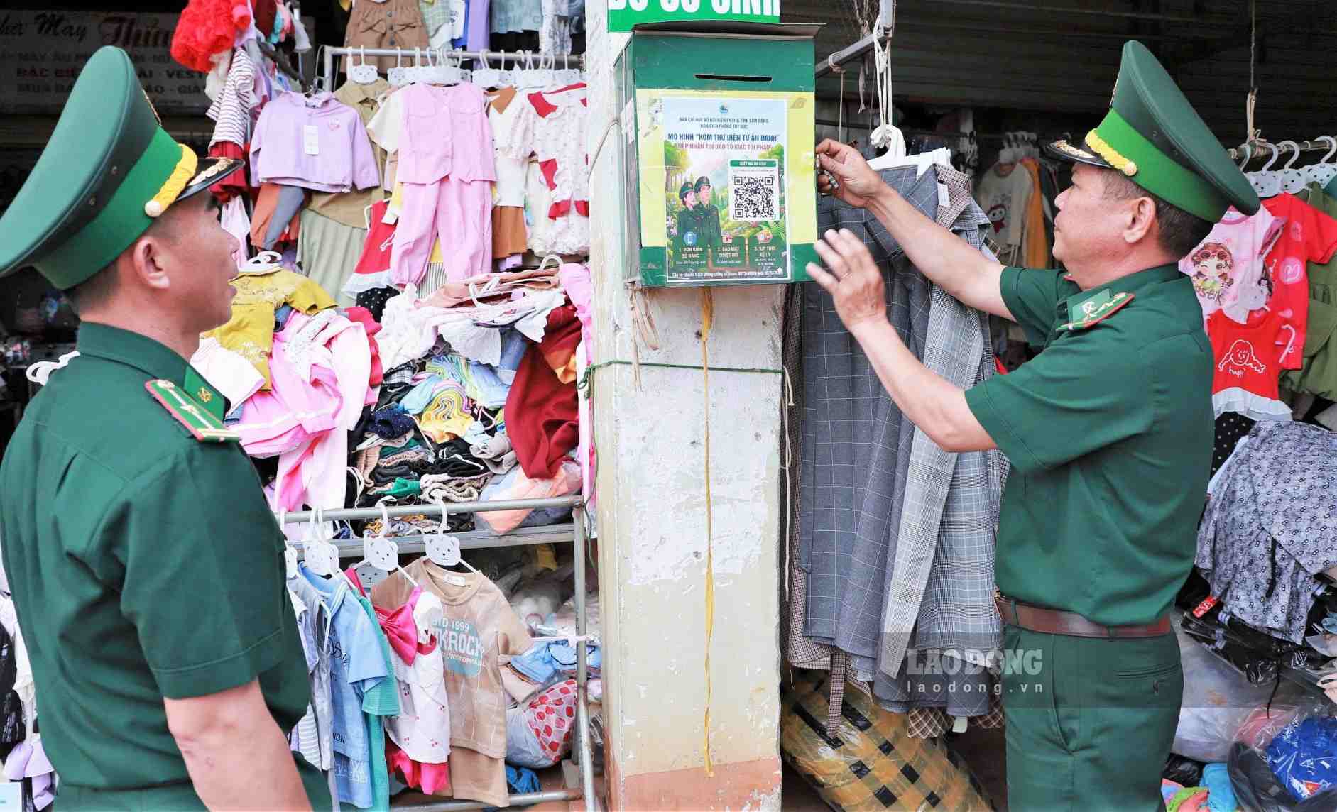Bộ đội Biên phòng tỉnh Lâm Đồng xây dựng mô hình hòm thư tố giác tội phạm vùng biên giới. Ảnh: Phúc Khánh 