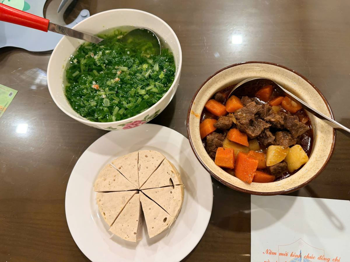 Gợi ý cơm nhà 3 món đủ dinh dưỡng cho gia đình. Ảnh: Minh Trang.