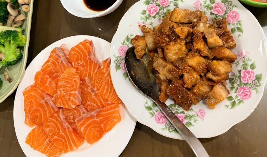 Family meal. Photo: Minh Trang