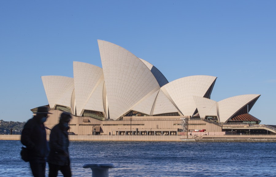 Australia will deploy electronic entry cards nationwide within 18 months, completely replacing paper declaration. Photo: Xinhua