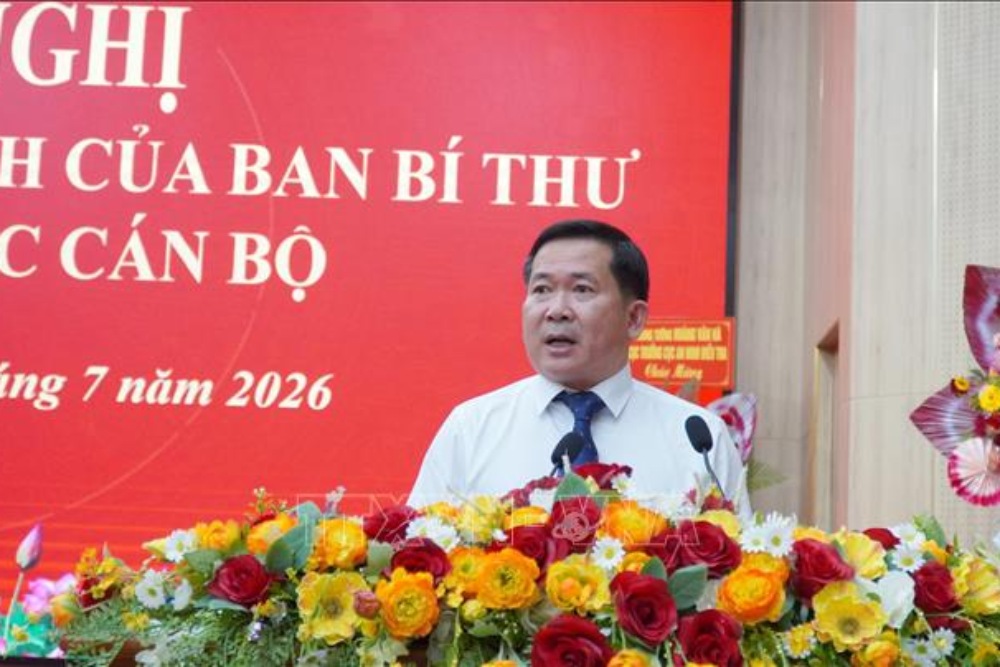 Lieutenant General Dinh Van Noi holds the position of Deputy Secretary of An Giang Provincial Party Committee, concurrently Secretary of the Party Committee of Phu Quoc Special Zone. Photo: VNA