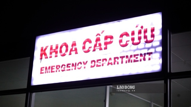 Currently, the victims in the restaurant fire are being actively treated. Photo: Nguyen Ly