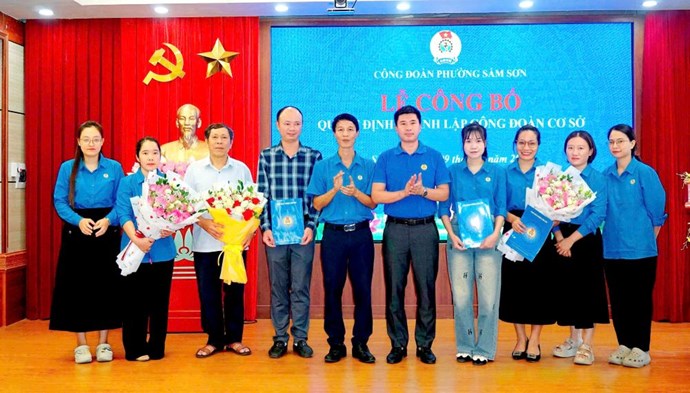 Trong 6 tháng đầu năm, Công đoàn phường Sầm Sơn thành lập 3 công đoàn cơ sở, kết nạp 225 đoàn viên. Ảnh: Công đoàn Thanh Hóa