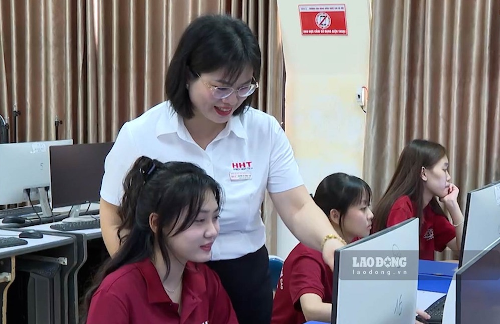 Circulation regulations for school accountants are questions that readers are interested in. Illustrative photo: Trang Trang