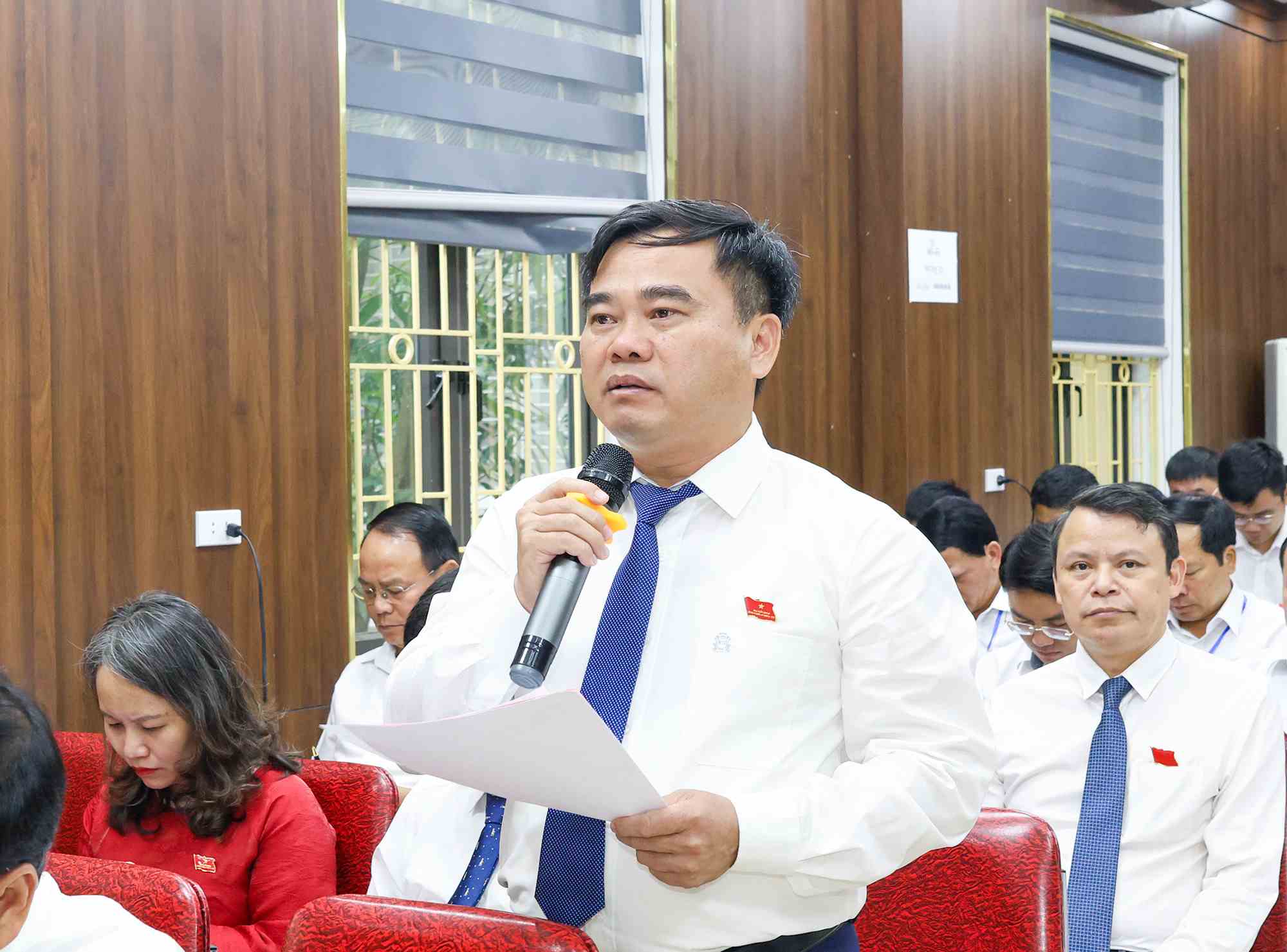 Chairman of Nghe An Provincial Farmers' Association Nguyen Viet Hung is concerned about the shortage of human resources in many localities. Photo: Nghe An Provincial People's Committee