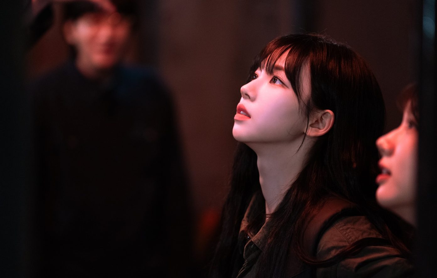Karina (aespa) reveals weight control pressure during internships. Photo: Netflix