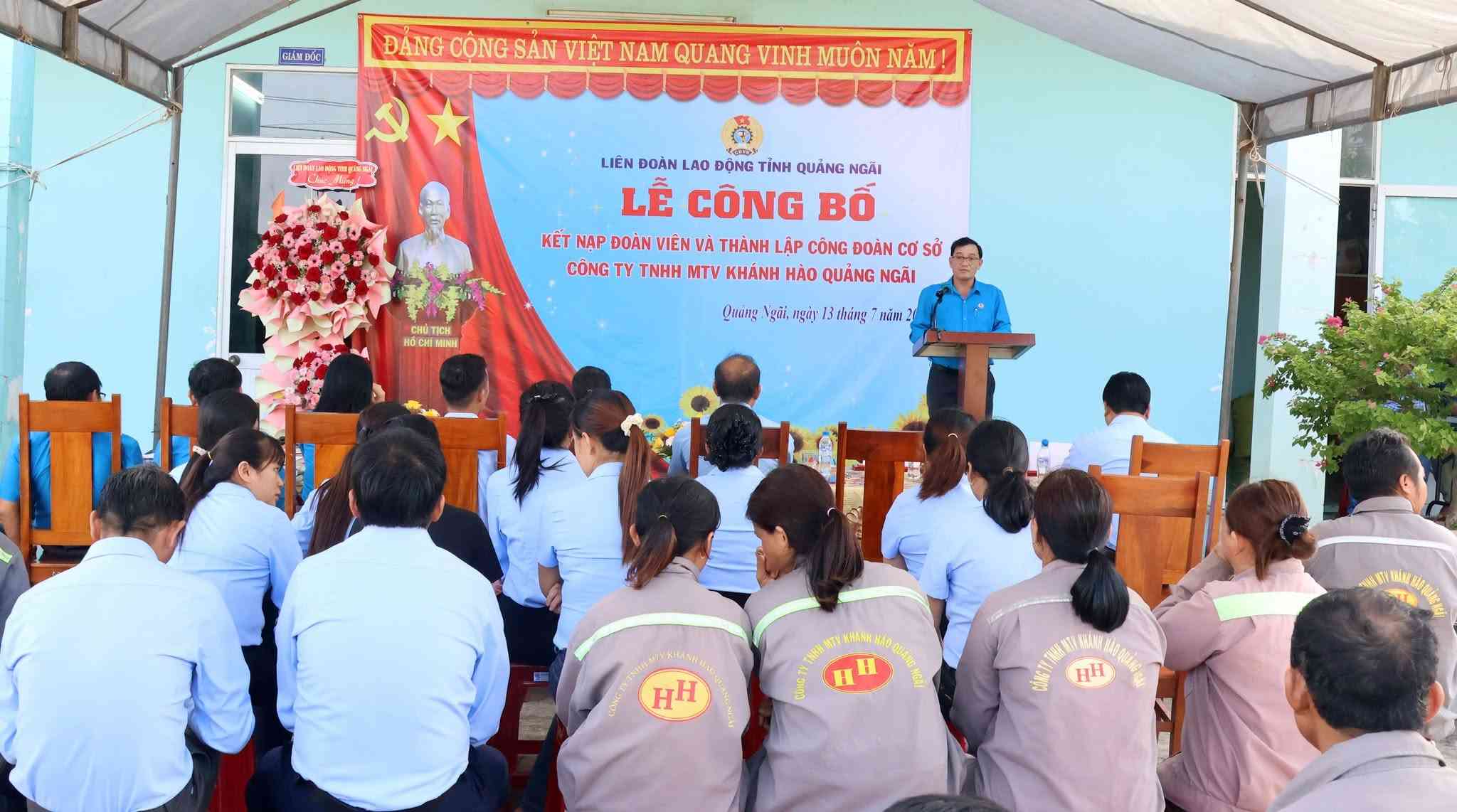 Quang cảnh buổi Lễ. Ảnh: Liên đoàn Lao động tỉnh Quảng Ngãi