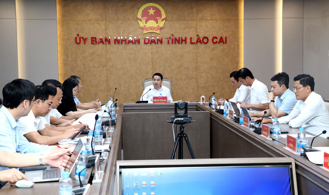 Meeting scene. Photo: Lao Cai e-Portal