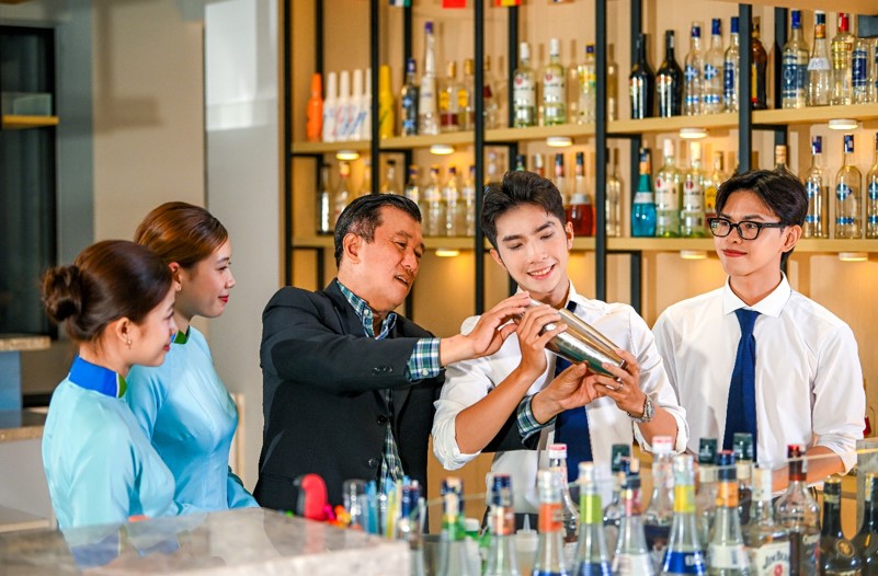 Đăng ký tham gia chương trình “Khối chốt hè” tại https://tuyensinh.vhu.edu.vn/. Ảnh: Đại học Văn Hiến