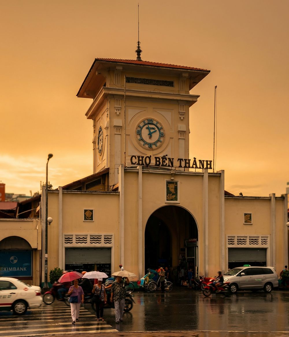 Ben Thanh - the anchor point of Saigon's identity. Photo: CDT