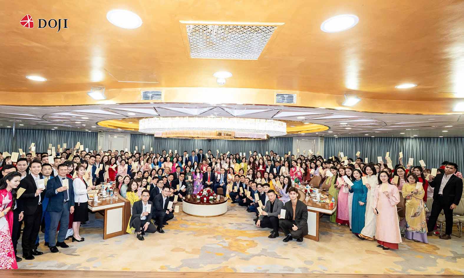 Đội ngũ nhân sự gắn kết là nền tảng cho mọi thành công của DOJI trên hành trình phát triển bền vững. Ảnh: Doji