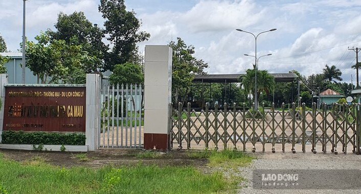 The only waste treatment plant in Ca Mau has closed. Photo: Nhat Ho.