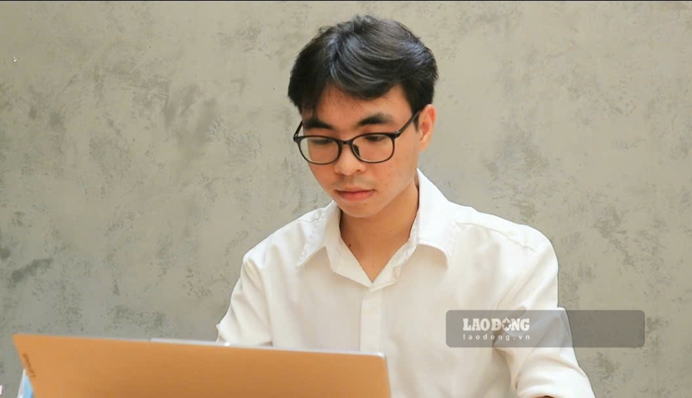 According to Mr. Ninh Van Quang, starting a business is not an alternative to working at a business for young workers, but an opportunity to learn at a higher level. Photo: Quynh Chi