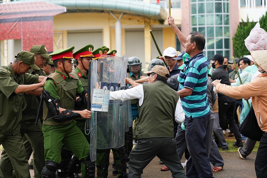 Some images at the A2 live-fire drill of Lam Dong province on July 14. Photo: Lam Dong Provincial e-Portal