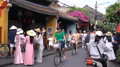 International tourists reveal the reason Hoi An conquers the world
