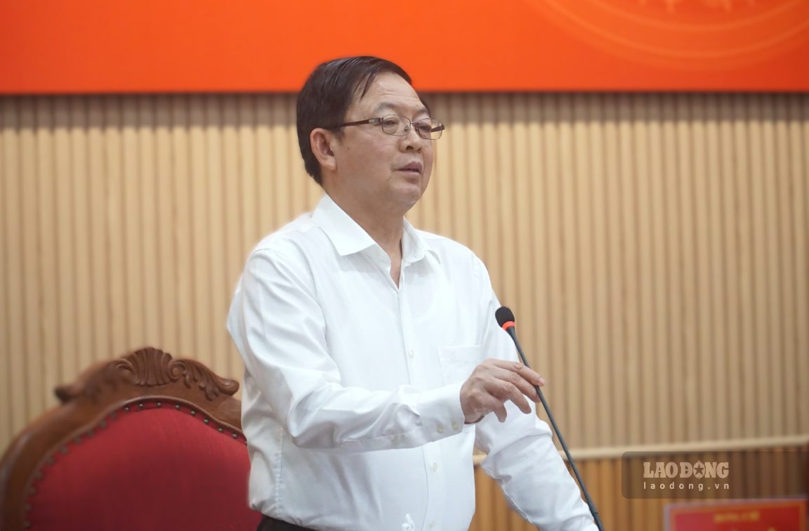 Phó Thủ tướng Chính phủ Hồ Quốc Dũng phát biểu tại Cà Mau. Ảnh: Nhật Hồ.