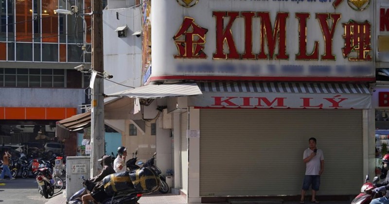 Tiệm vàng Kim Lý, Ngọc Châu Âu cửa đóng then cài sau khi bà chủ bị khởi tố