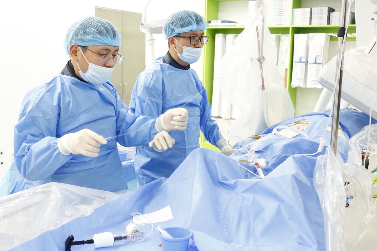 From July 15, medical staff will receive increased allowances. Photo: Bach Mai Hospital