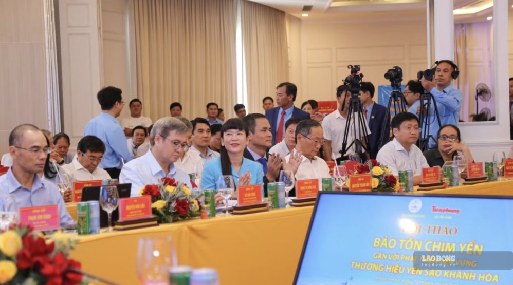 Hình ảnh tại hội thảo. Ảnh: Hữu Long