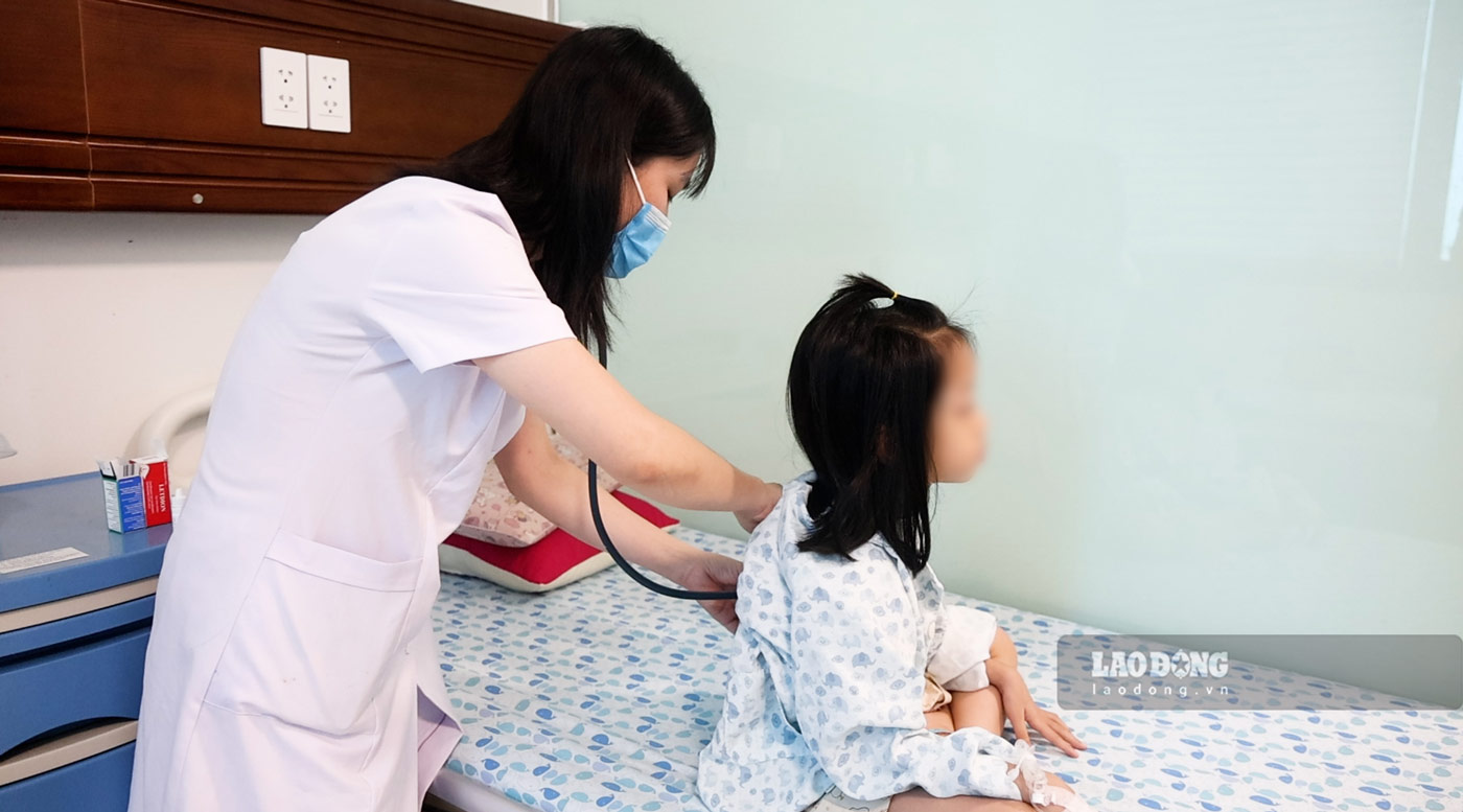 The number of children hospitalized with Adenovirus is increasing. Photo: Duong Anh