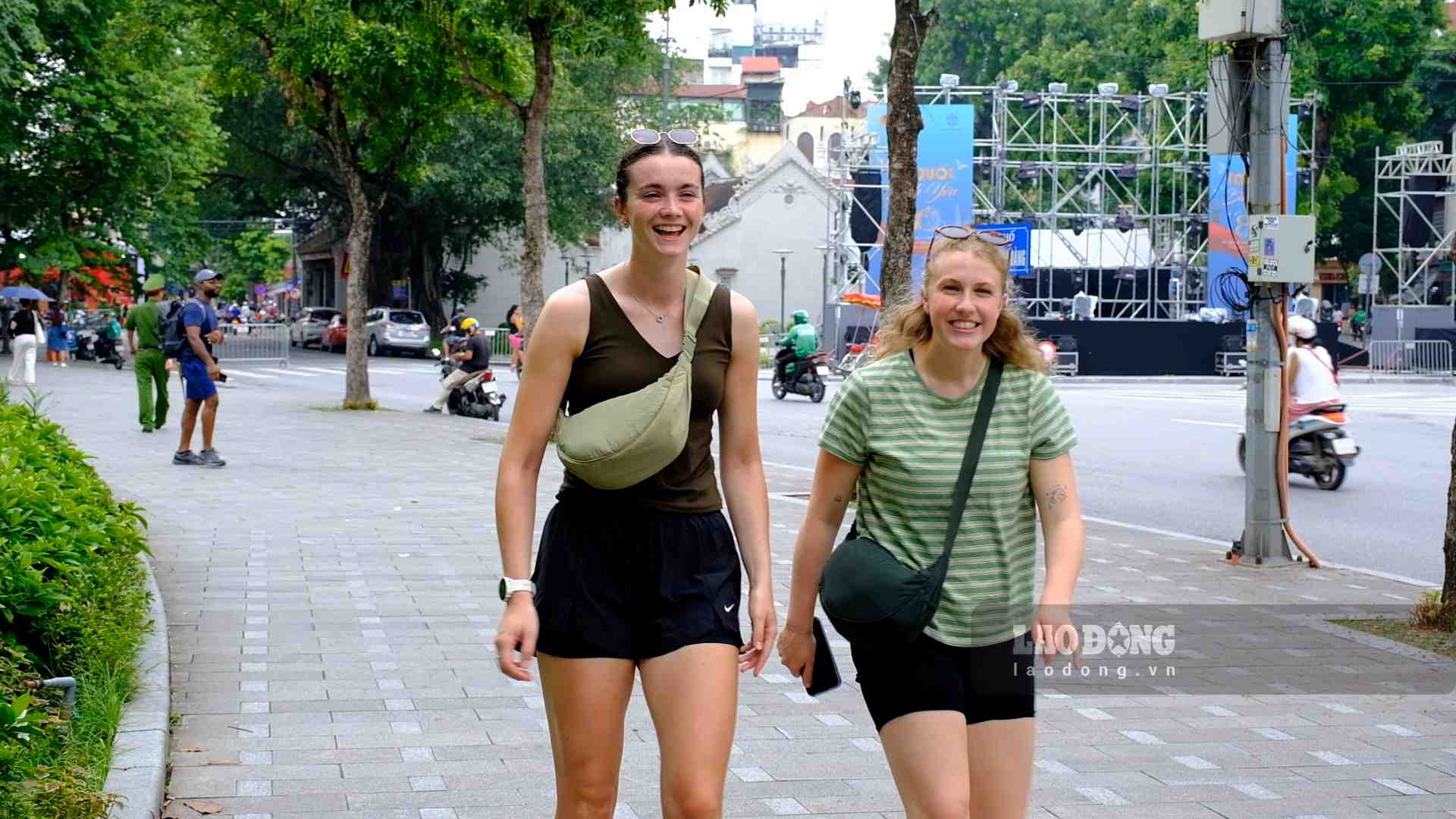 Vietnam attracts international tourists thanks to local experiences.