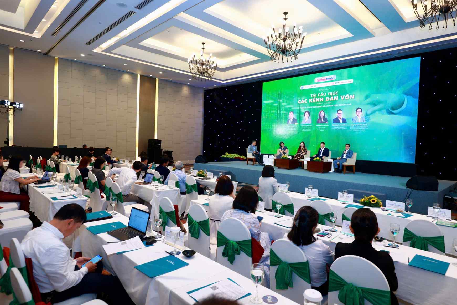Seminar "Restructuring capital channels" takes place on July 15. Photo: Organizing Committee provided