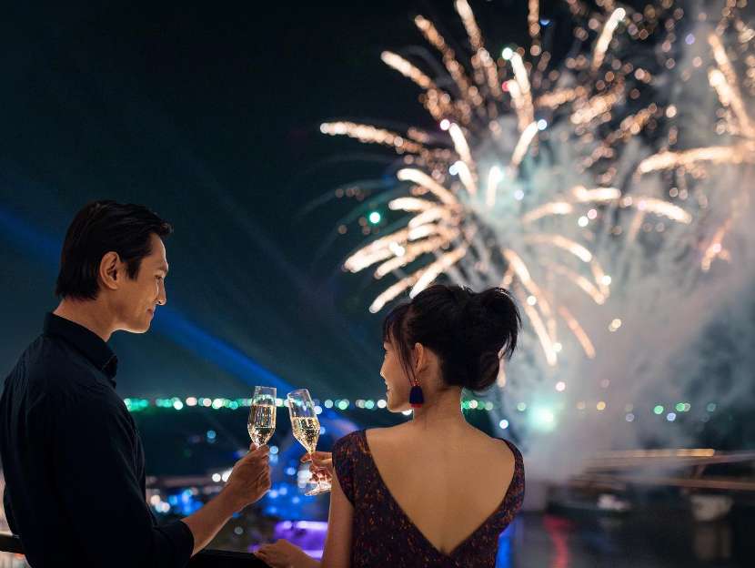 Trải nghiệm ngắm pháo hoa từ La Festa Phu Quoc