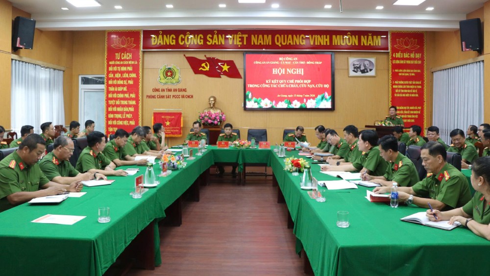 Quy chế phối hợp sau khi được ký kết sẽ sớm đi vào thực tiễn, phát huy hiệu quả thiết thực. Ảnh: Tiến Dũng/ Công an An Giang