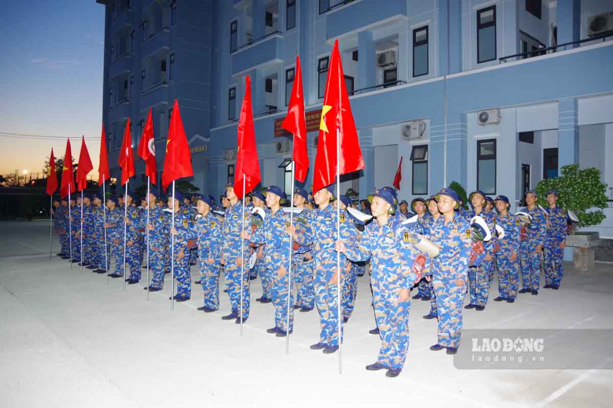 Học viện Hải quân tổ chức lễ ra quân Chiến dịch “Thanh niên tình nguyện hè năm 2026“. Ảnh: Trần Vương
