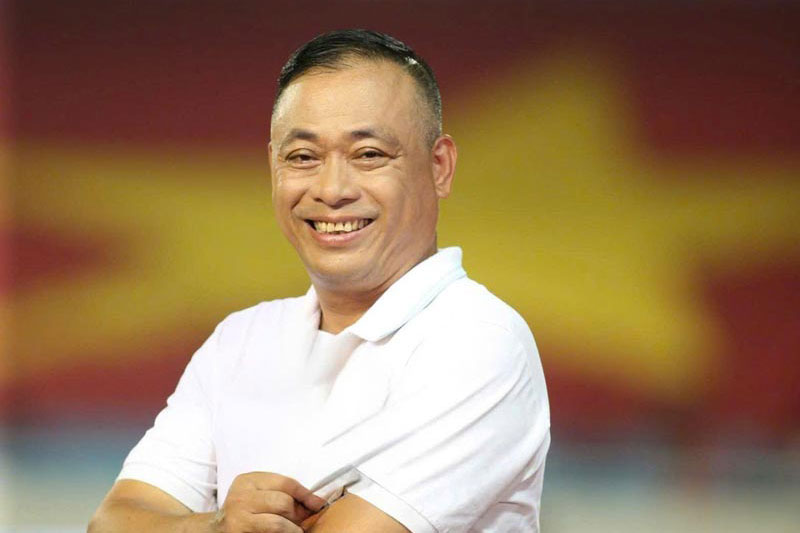 Commentator Quang Tung. Photo: Character provided