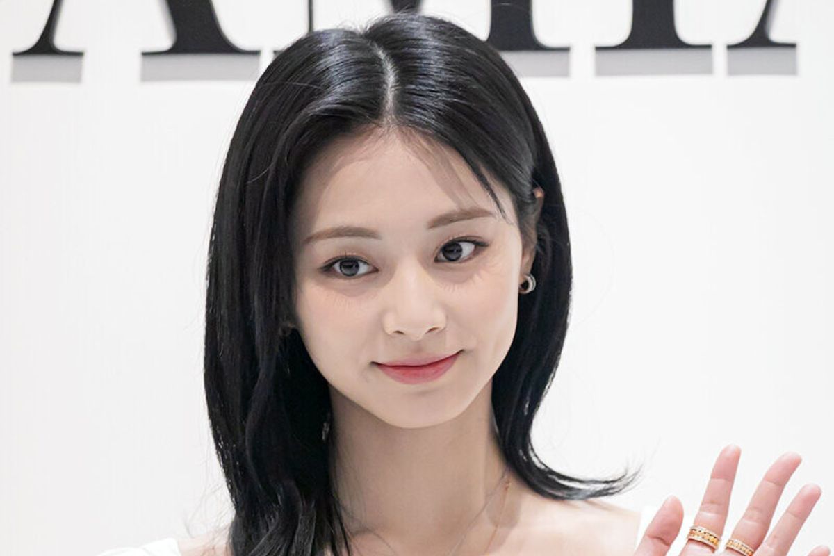 Tương lai của mỹ nhân Kpop Tzuyu (TWICE) sau khi chia tay công ty
