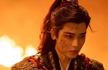 Hau Minh Hao plays the main role in the movie Tuoc Cot. Photo: VieON.