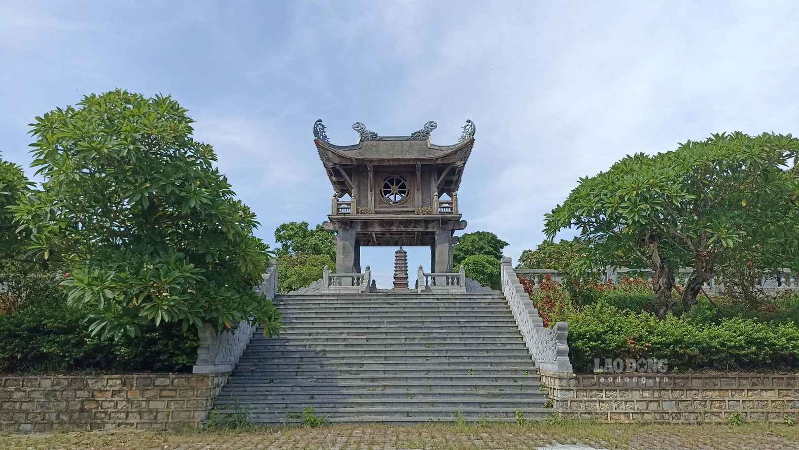 Khue Van Cac at Bai Dinh Pagoda (Ninh Binh) is becoming a destination for many tourists to explore. Photo: Nguyen Truong