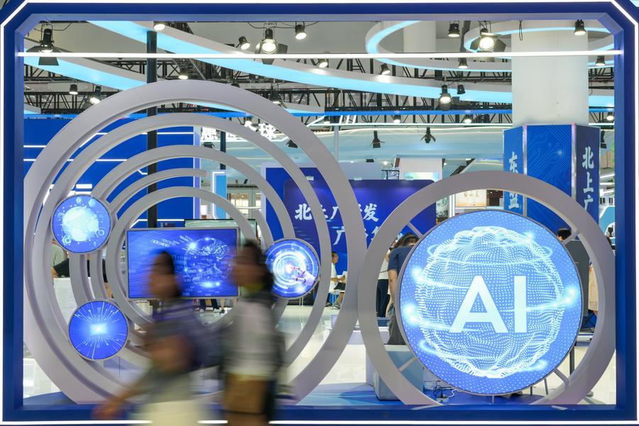 The development of AI, internet data services, electric vehicle charging and high-tech industries are the main drivers driving China's electricity demand. Photo: Xinhua/Xin Yuewei