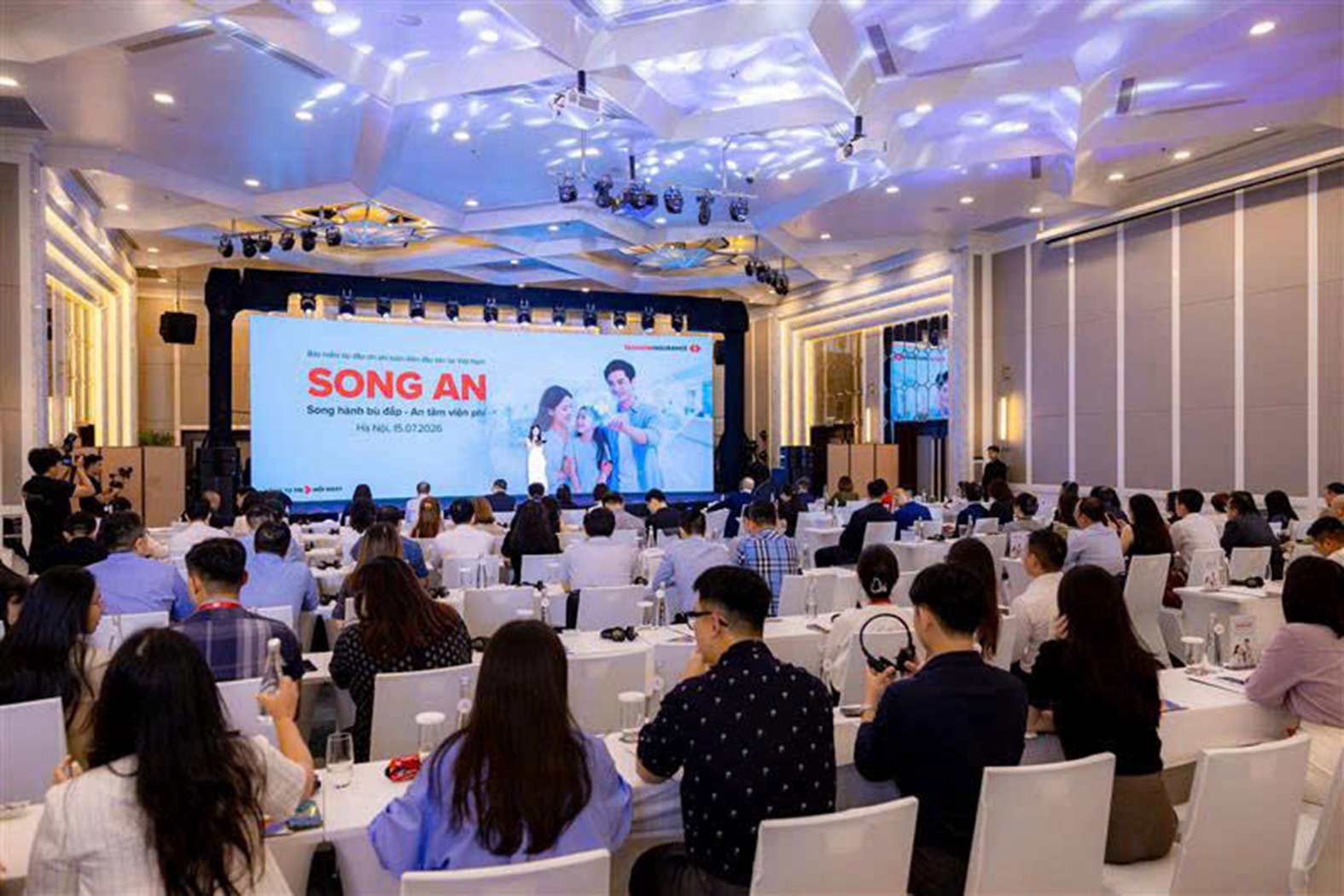 Bảo hiểm sức khỏe Song An được đánh giá là giải pháp tiên phong, đồng bộ với định hướng cải cách tài chính y tế của Nghị quyết 72 Bộ Chính trị. Ảnh: Techcom Insurance.
