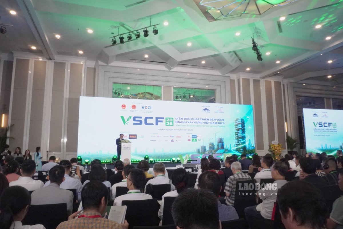 The Vietnam Construction Industry Sustainable Development Forum 2026 is held in Hanoi. Photo: Nhu Ha