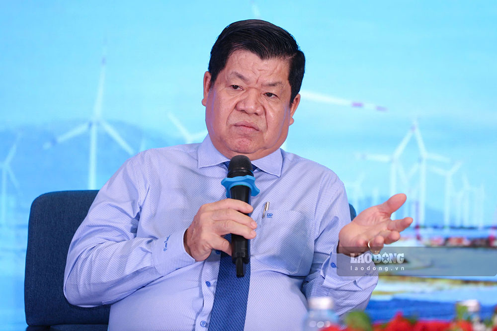 Ông Trần Văn Tươi - Phó Giám đốc Sở Tài chính tỉnh Tây Ninh cho rằng, tăng trưởng hai con số phải được cụ thể hóa bằng trách nhiệm của từng cấp, từng ngành. Ảnh: Thanh Vũ