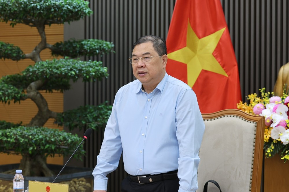 Politburo member, Standing Deputy Prime Minister Pham Gia Tuc chaired a working session on the implementation of dossiers and procedures to adjust the investment policy of the Ninh Thuan nuclear power project. Photo: VGP