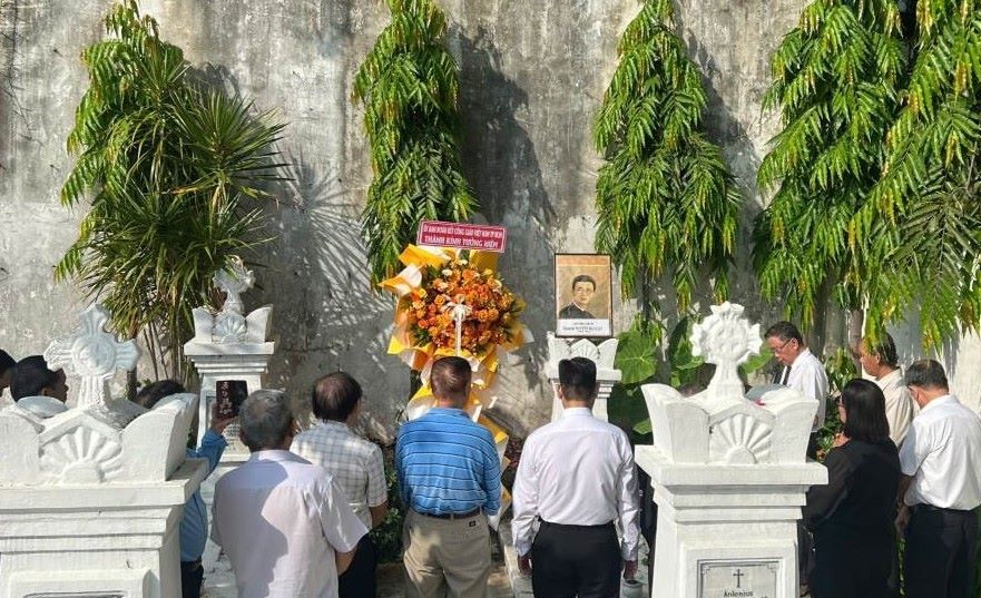 Tưởng nhớ Linh mục, Liệt sĩ Gioakim Nguyễn Bá Luật